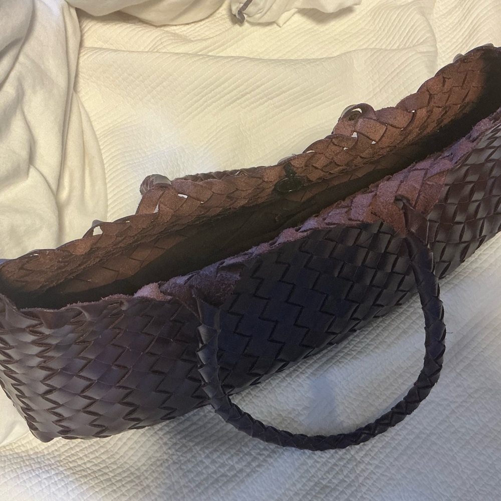 Woven leather bag (dragon diffusion style)